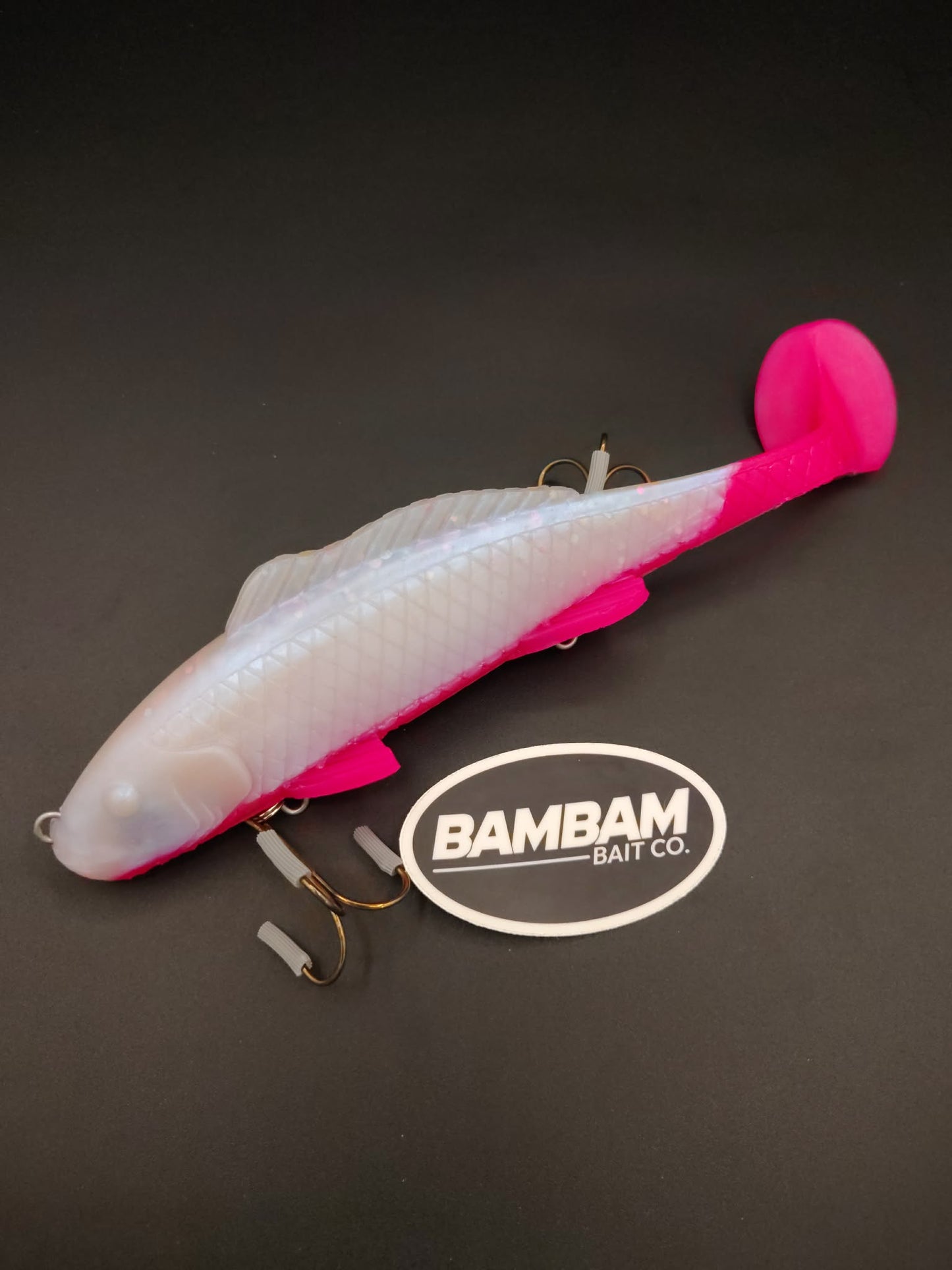 Swimfin (Pinky glow)